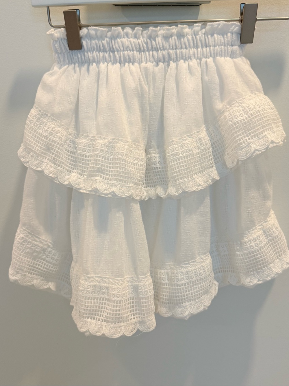 bp White Tiered Lace-Trim Mini Skirt
